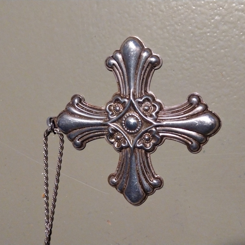 Celtic cross sterling silver